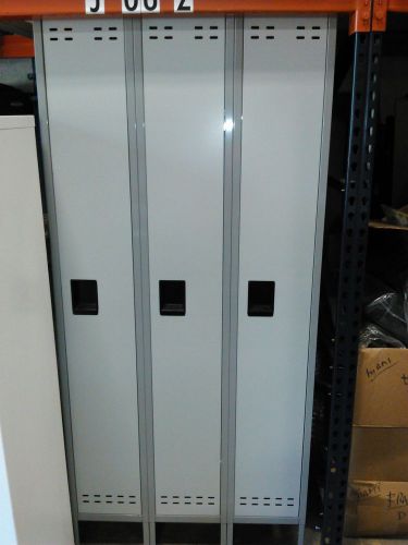 Single-Tier, Three-Column Locker, 36W X 18D X 78H, Two-Tone Gray