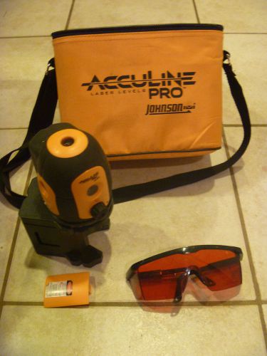 AccuLine Pro 40-6680 Level Self Leveling 5 Beam with Case and Tinted Goggles