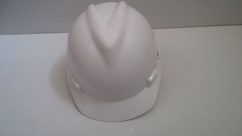 Msa v-gard hard hat with ratchet suspension for sale