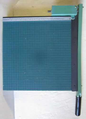 Martin yale base paper trimmer 15&#034; (215g) for sale