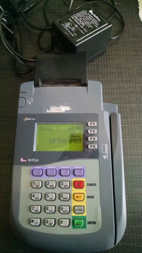 VeriFone Omni 3300 Credit Card Reader/Printer and 19 rolls of paper