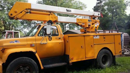 Gmc 8000 bucket forestry truck service truck 40 foot lift diesel aux hydraulic for sale
