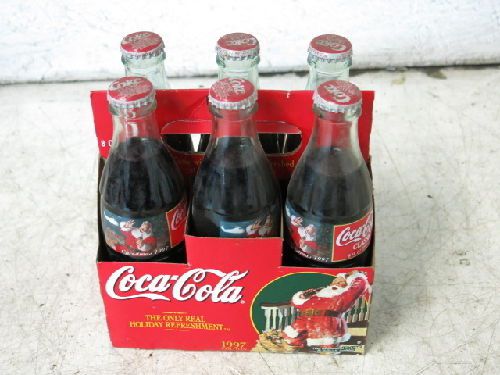 VINTAGE UNOPENED 6-PACK 8 OZ. 1995 COCA-COLA CHRISTMAS BOTTLES