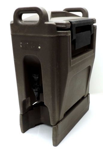 CAMBRO 2.75 GAL. INSULATED BEVERAGE DISPENSER, CAMPING PORTABLE DARK BROWN UC250
