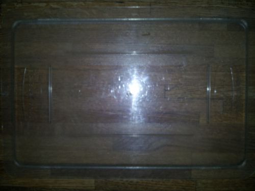 Rubbermaid® Commercial Lid, 18w x 12d, Clear