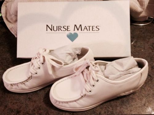 (NEW) Nurse Mates Nursing Shoes