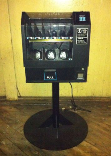FSI Model 3003 Snack Vending Machine ~ (9) Selection