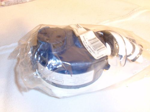 North 7902 chemical cartridge respirator ! new ! for sale