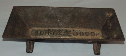 Antique Bentz Small Cast Iron Chick Feeder Small Animal Feed Trough Lancaster PA
