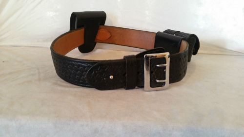 Leather basket weeve police/security belt with handcuff and clip holder for sale