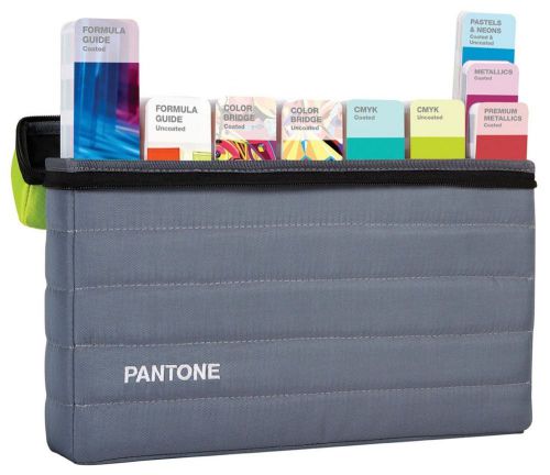 New Pantone Portable Guide Studio Complete (GPG204)