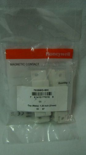 HONEYWELL - SECURITY SYSTEM MAGNETIC DOOR CONTACT SET - 7939WG-WH *NEW*