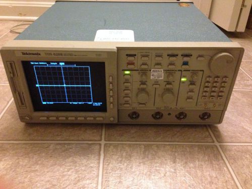 Tektronix TDS620B 2-Channel 500MHz 2.5GS/s Digital Real-Time Oscilloscope Opt 05