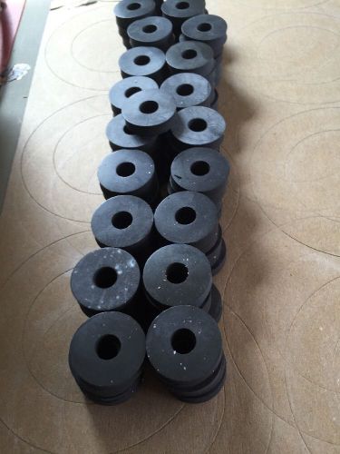 Viton Rubber Washers 1/4&#034; Thick 100 Pieces 1&#034; X 5/16&#034; X 1/4&#034;