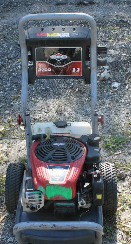 BRIGG&amp; STRATTON 2700 PSI MODEL 020501 POWER WASHER FOR PARTS