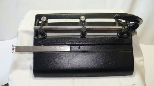 Master Products Heavy Duty/Adjustable 3 Hole Punch Model 3-25