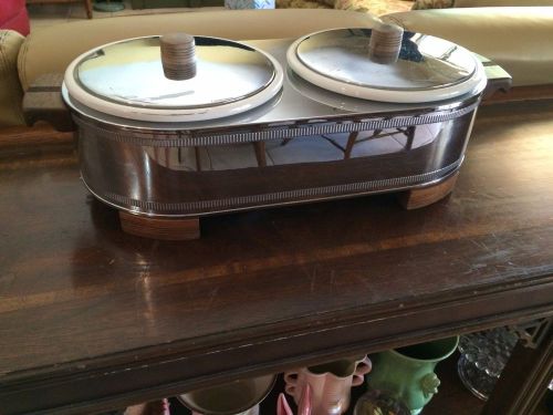 VINTAGE Large MANNING BOWMAN Ceramic  Electric Hot Water Food Warmer w/ Dividers