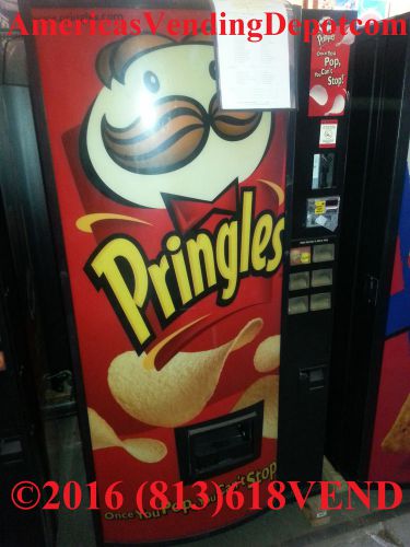 VERY NICE ~ Dixie Narco 360 Pringles Vending Machine ~ 6 Selections ~ WHOLESALE!