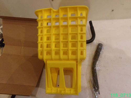 Continental sw12yw splash guard yellow 12-32 oz side press mop wringer - new for sale