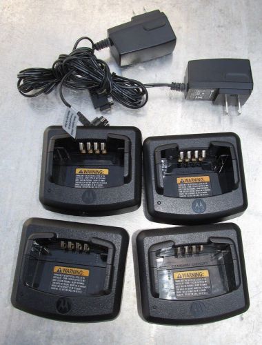 Lot of 4 Motorola 2-way Radio Desk Charger RLN6175A w/ 2 power supplies