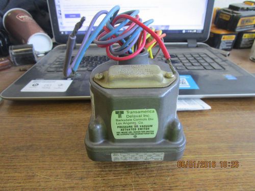 NEW BARKSDALE PRESSURE SWITCH D2H-A80SS