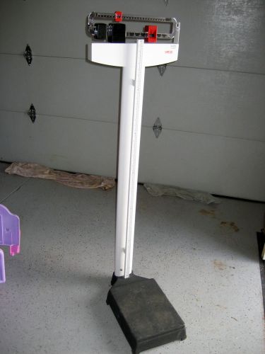 Seca 700 mechanical balance beam scale, 400 lb capacity, 58&#034;hx17&#034;wx22&#034;d-at base for sale