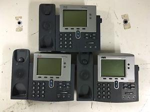 Lot of three Cisco IP Phone 7942 / 7941 / 7940