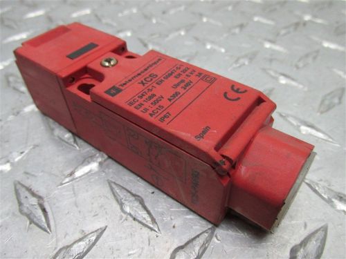 Telemecanique xcs model xcs-pa693 safety interlock switch for sale