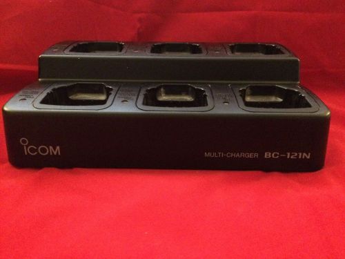 ICOM BC-121N 6 Bay Charger Includes AD-106 Adapters &amp; Power Supply