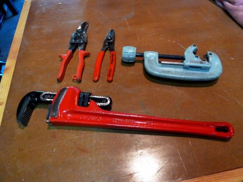 Ridgid Heavy Duty No. 30 Pipe Cutter Pipe Wrench Bundle