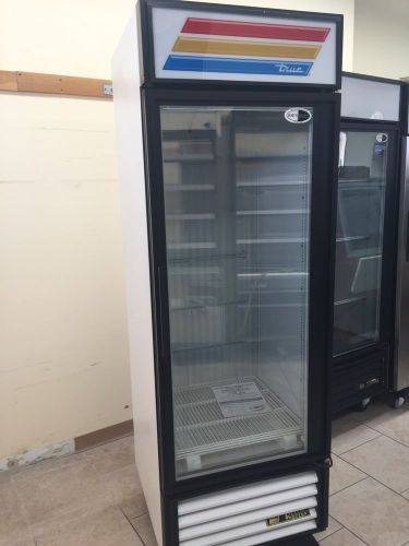 New true single glass door freezer merchandiser 23 cubic feet gdm-23f for sale