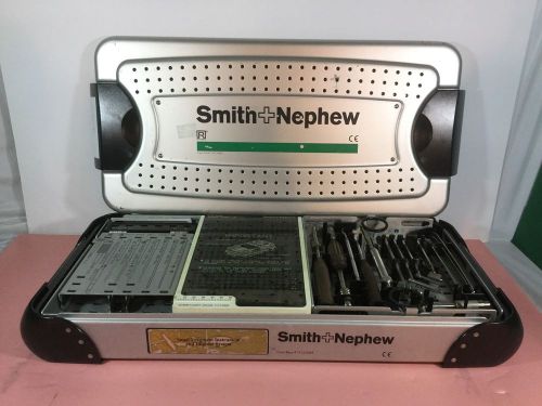 Smith &amp; Nephew Small Fragment System