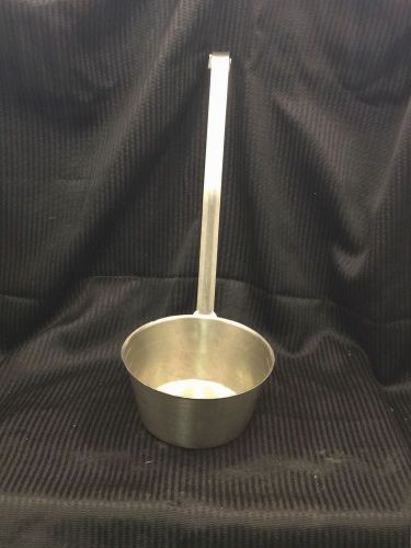 Vollrath 58700 Stainless Steel w/ 12&#034; Hooked Handle 1 Qt Quart. Graduated Dipper
