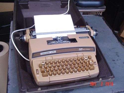 Smith Corona Coronet Super 12 Electric Typewriter in Hard Case