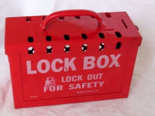 Brady portable lock box safety lockout lock red pkl 304 9&#034; x 3 1/2&#034; x 6&#034; for sale