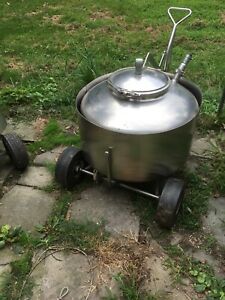 35 Gallon Stainless Steel Food Grade Container On Wheels- Milk Sputnik -liquid