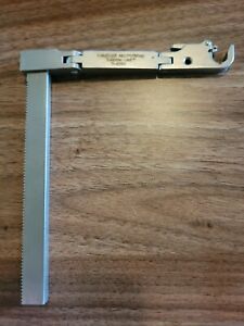 V. Mueller T-0101Neuro/Spine Shadow - Line  Retractor