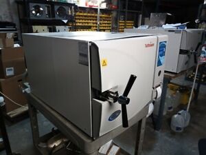 Reconditioned Excellent 2018 Tuttnauer 3870EA P Sterilizer Autoclave + Warranty