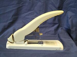Swingline 390 Heavy Duty Stapler in Excellent Condition