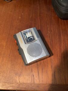 Sony TCM-150 CASSETTE-CORDER Clear Voice One-Touch Tested Works