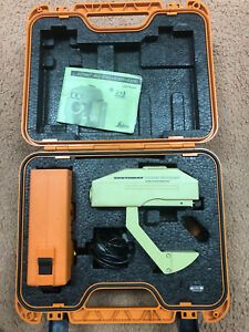 LEICA/WILD HEERBRUGG DISTOMAT D1 1001 SURVEY EQUIPMENT