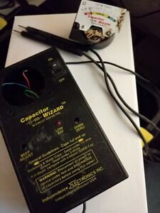 Capacitor Wizard In Circuit ESR Meter Cap1B / Not working for parts or repair *