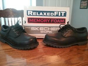 mens sketchers slip resistant, relaxed fit, memory foam, work shoes