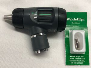 Welch Allyn 3.5 volt MacroView Otoscope Model # 23810  - Plus New Bulb Included
