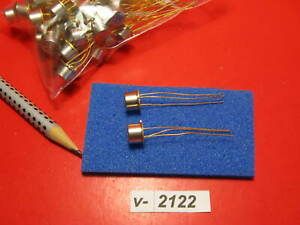 2x 2N2410 NPN Texas Intruments Transistors, 40V / 0,8A / 800mW / 300MHz, Neu