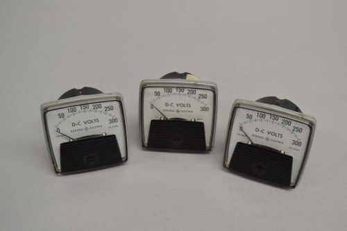 LOT 3 GENERAL ELECTRIC GE ASSORTED 519X18 DW-91 0-300V-DC METER D373624