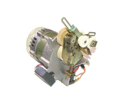 New japan servo synchronous  motor assembly 115 vac model ud1930a-7 (4 availabl) for sale