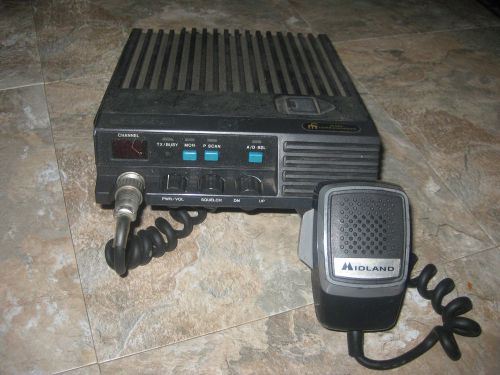 Midland 70-0351b 60w, 22chl, 34-42 mhz low band radio, 70-2301 mic and bracket for sale