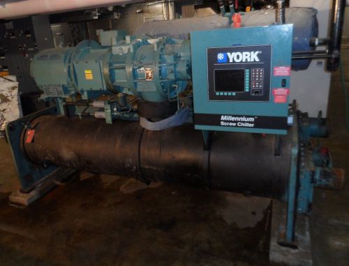 210 ton york millenium electric screw chiller water chiller, r-22 for sale