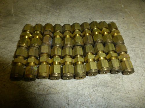 20 BRASS SWAGELOK MALE CONNECTOR 1/8 TUBE X 1/8 TUBE            NO RESERVE